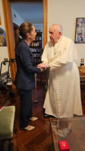 Sheinbaum y papa francisco