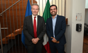 Álvarez Máynez se reúne