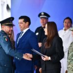 TERE JIMÉNEZ RECONOCE ESFUERZO DE JÓVENES QUE CONCLUYERON SU FORMACIÓN EN LOS BACHILLERATOS MILITARIZADOS