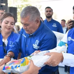 TERE JIMÉNEZ INICIA ENTREGA DE ÚTILES ESCOLARES EN COSÍO Y RINCÓN DE ROMOS