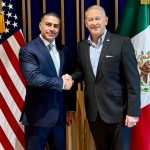 Gobierno de EUA reanudará actividades en Michoacán