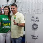 Gana Bolsonaro primera vuelta y lleva a Lula a balotaje en Brasil 